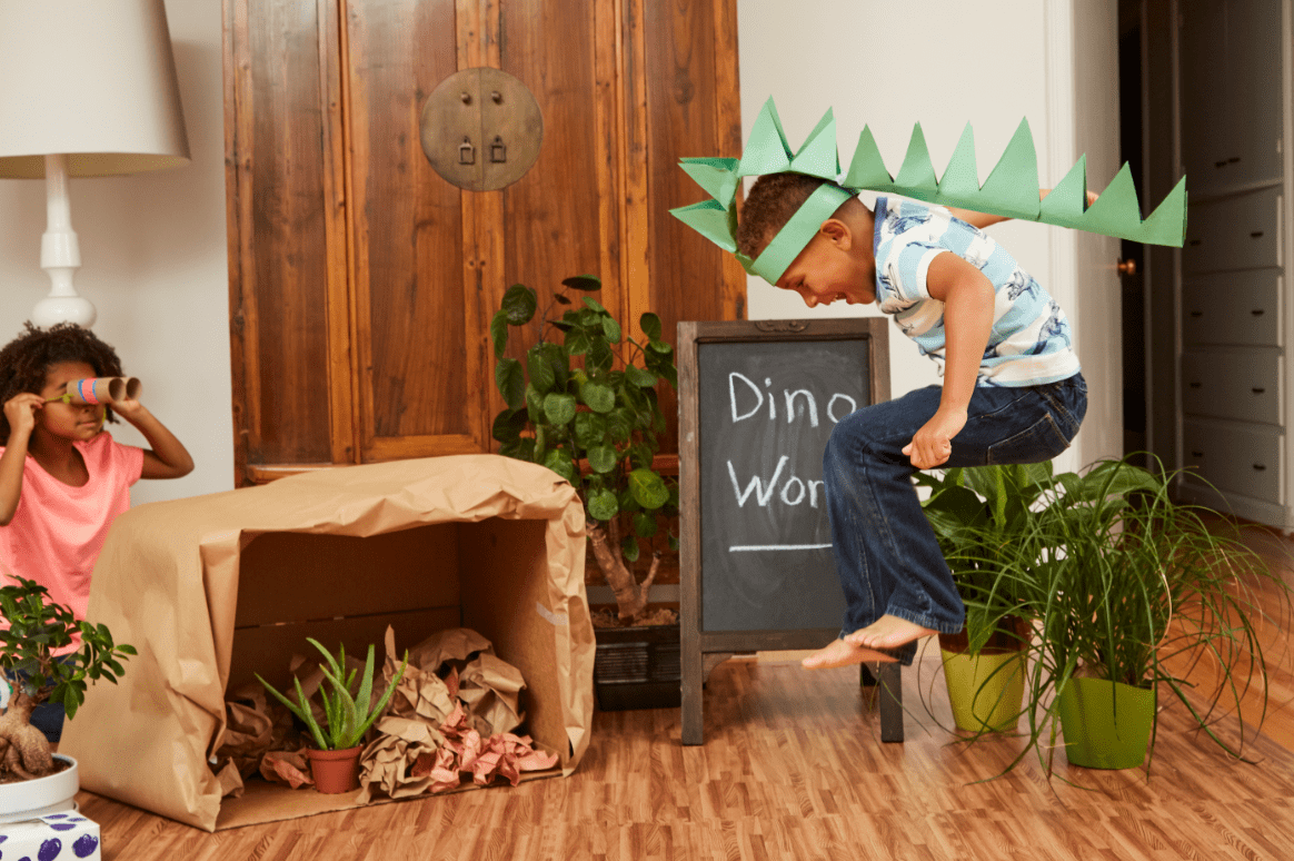 dinosaur dramatic play ideas